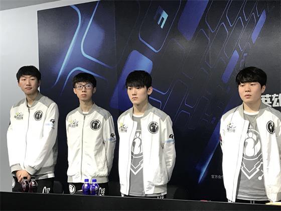 布置进行了 布置进行了