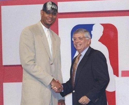 周末已经落 周末已经落