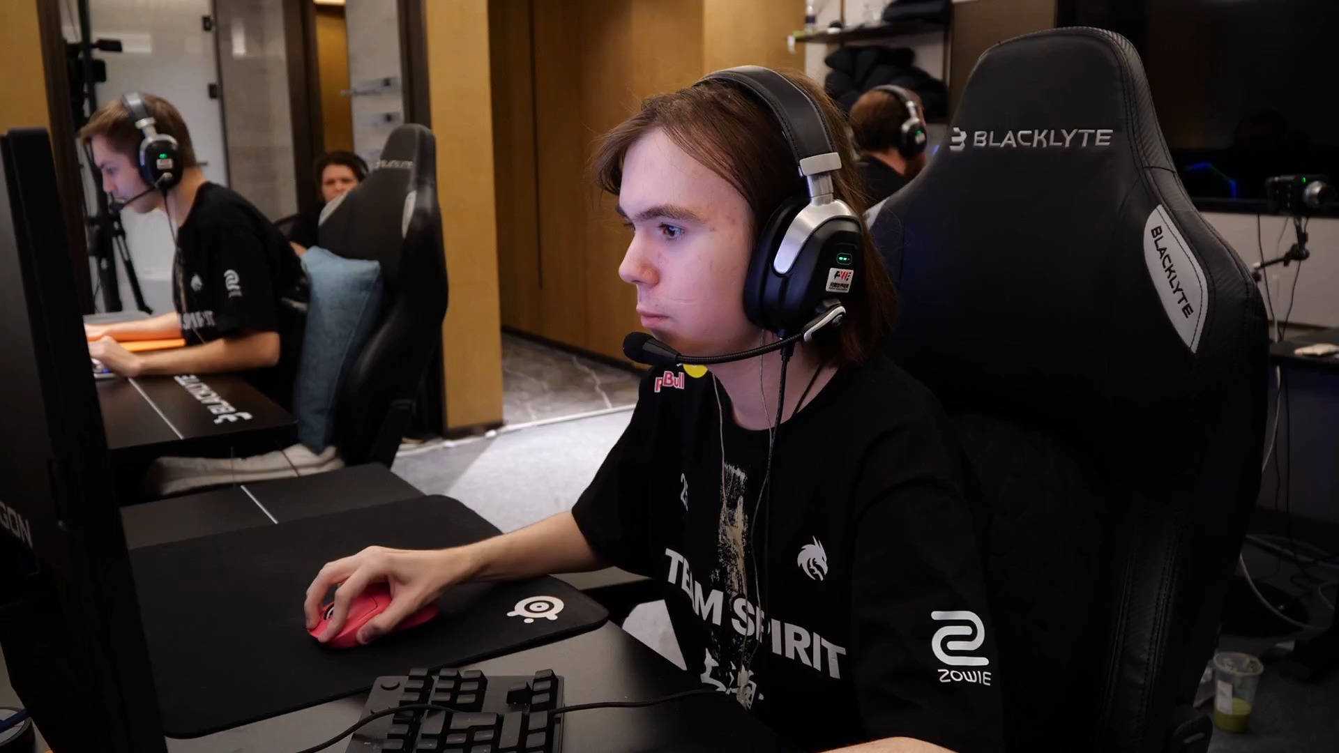 这一交易显 这一交易显