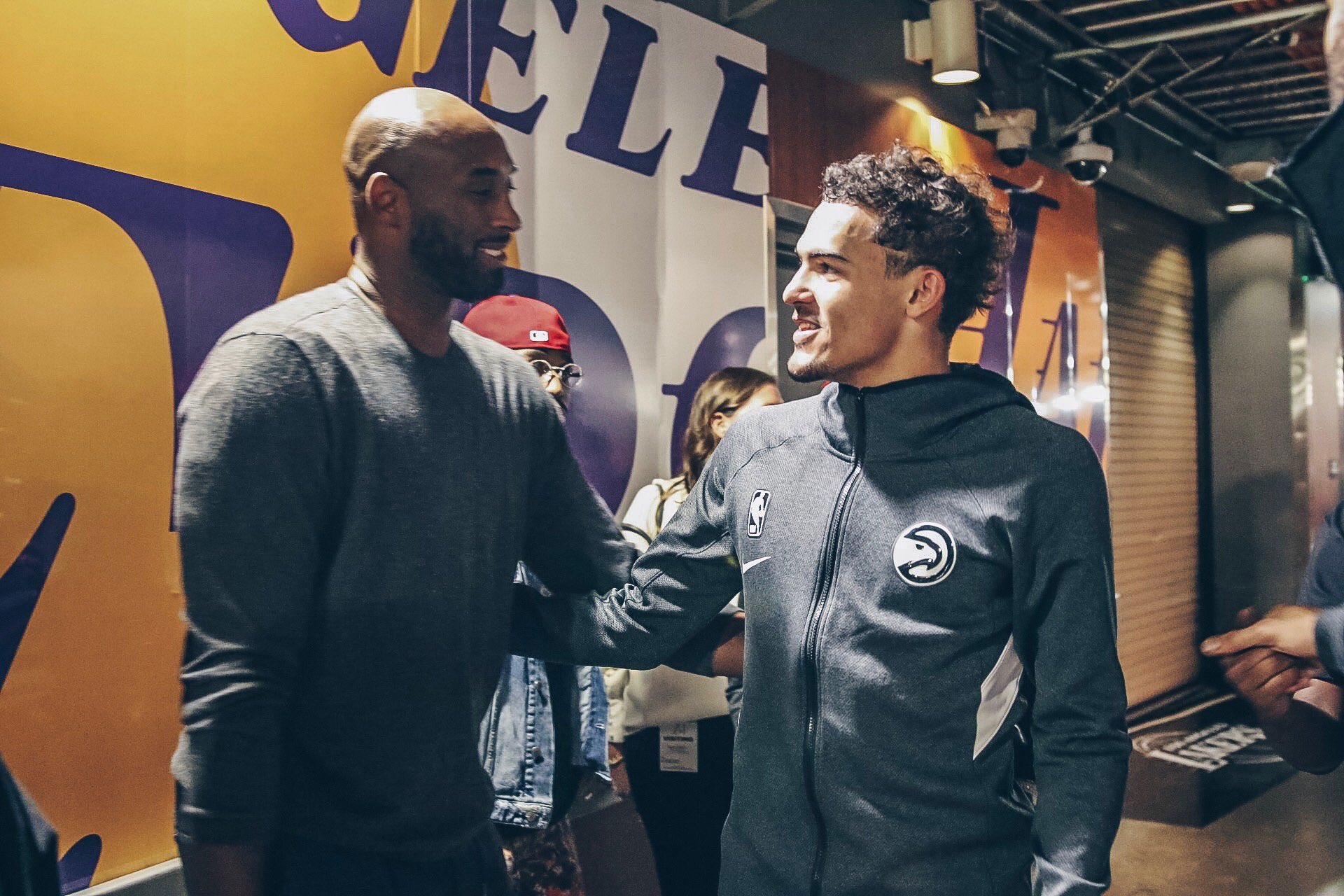 禁止美国办 禁止美国办